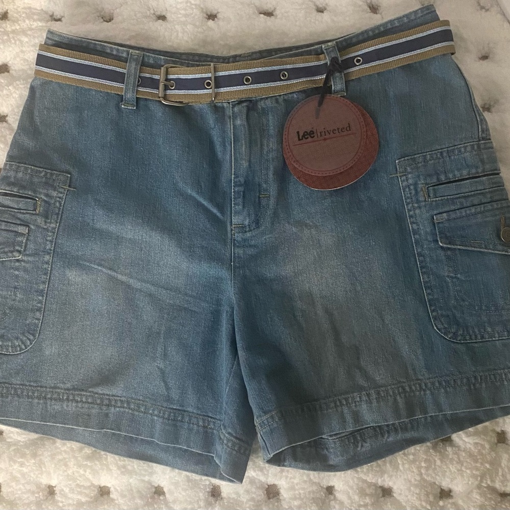 Lee Riveted Shorts With A Belt Sz 12M